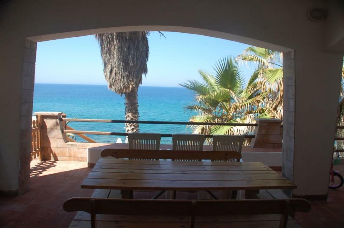 Waterfront Apartments Bosa Porto Alabe Екстериор снимка