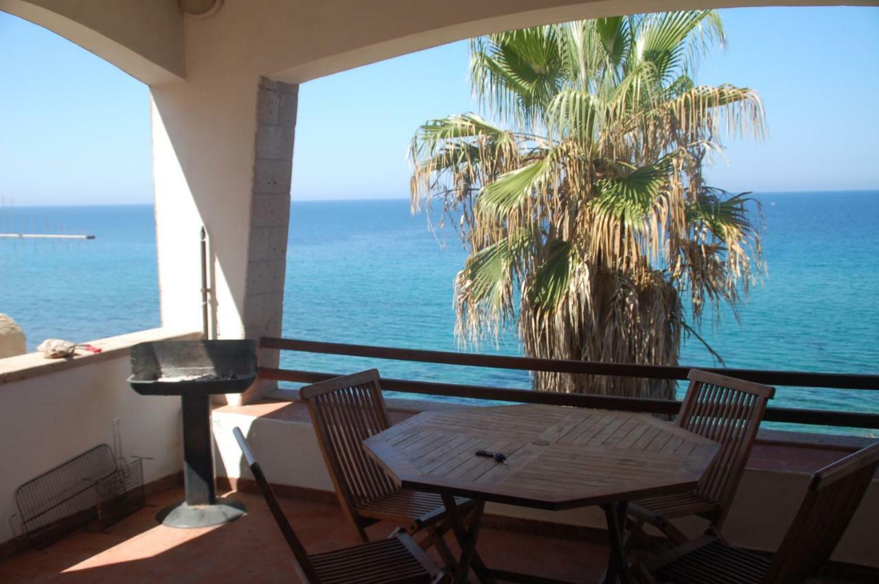 Waterfront Apartments Bosa Porto Alabe Екстериор снимка
